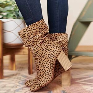CCOCCI Darby Mid Calf Booties Cheetah size 6